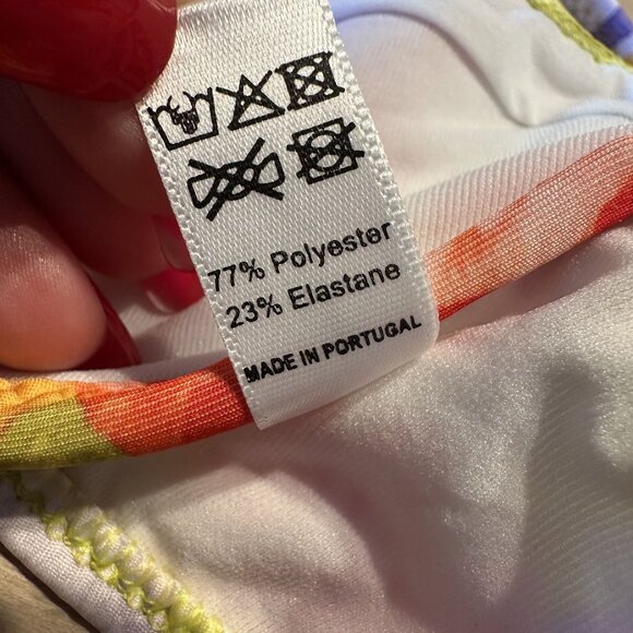 NWOT Heavy Manners Ruffled Up Spring Floral Underwire Bikini Top Women's X-Small - Picture 6 of 6